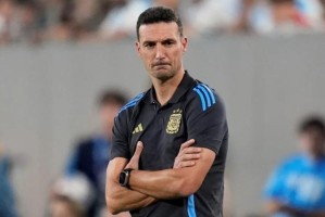 赛事分析-斯卡洛尼：胜利来之不易 梅西：有点不适希望不严重