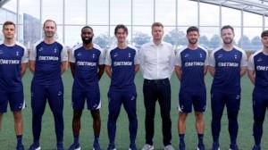 热刺官宣弗兰克教练组，卡梅隆-坎贝尔、法比安-奥特等人加入球队